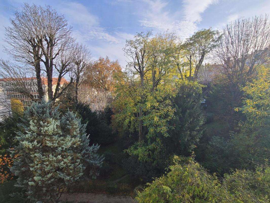 Appartement à SAINT-CLOUD