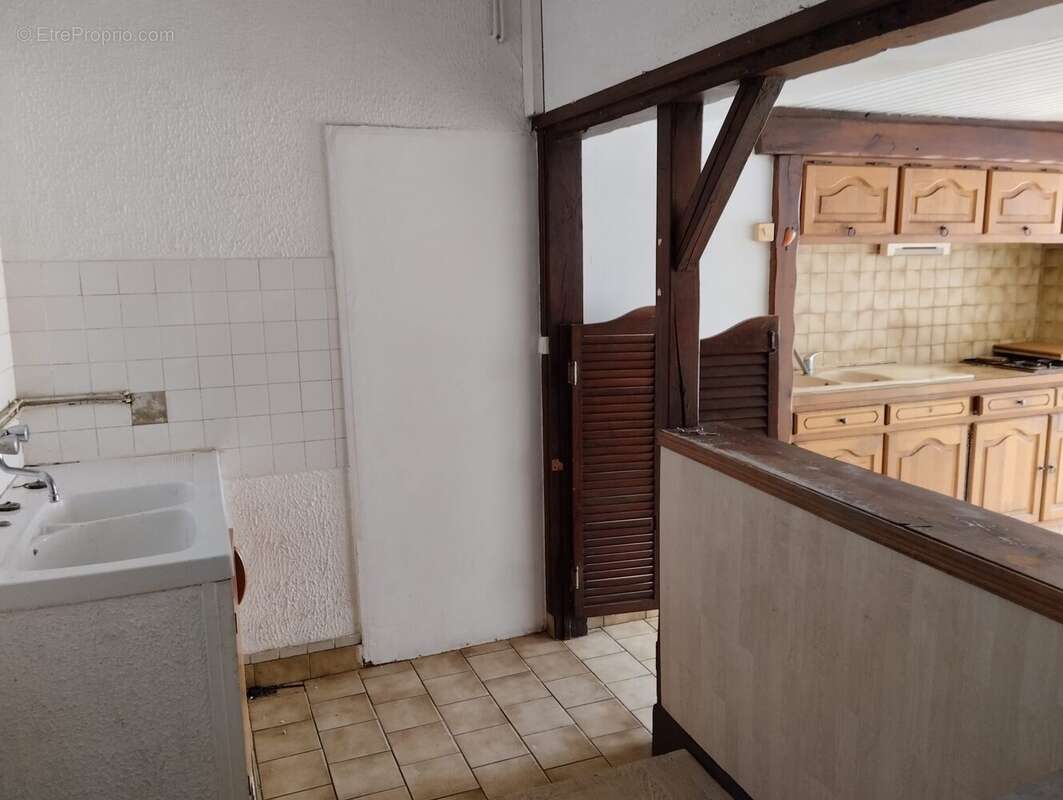 Maison à LOUBILLE