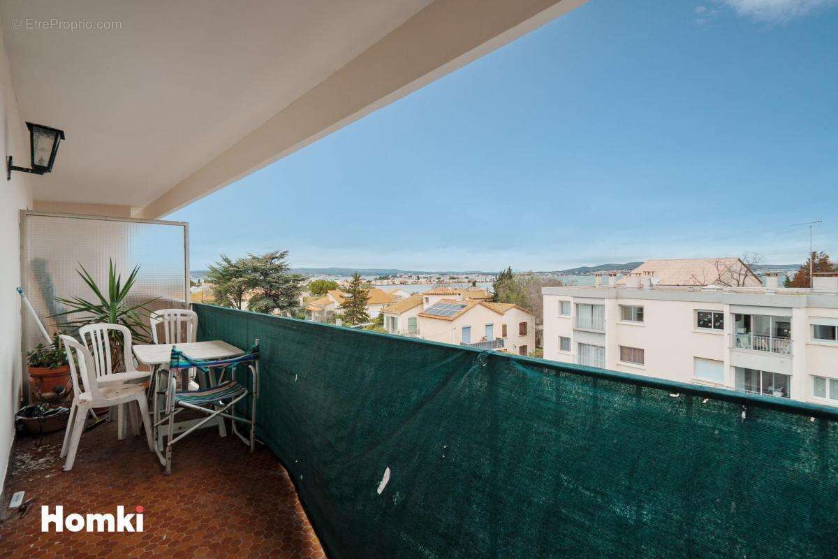 Vaste appartement 4 piècesT5 de 100 m2 à Sète 34200 - photo 16