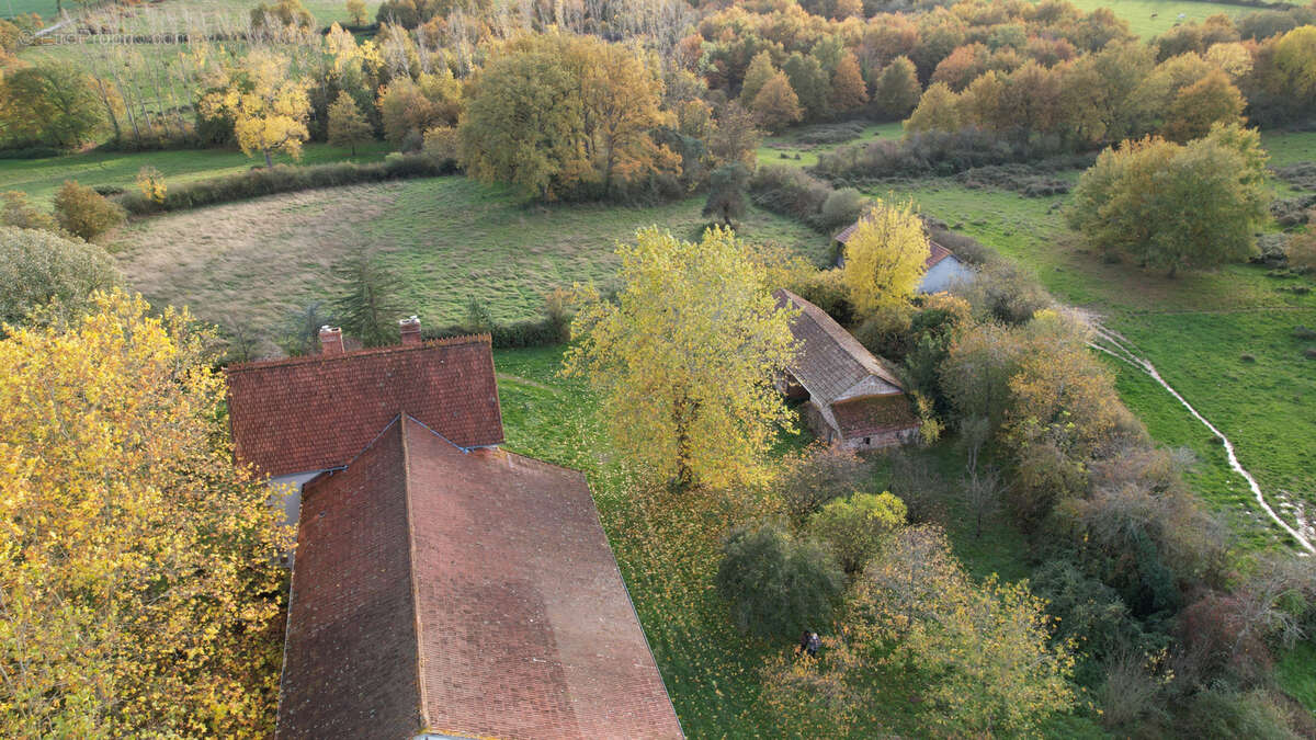Maison à LA CHAPELAUDE