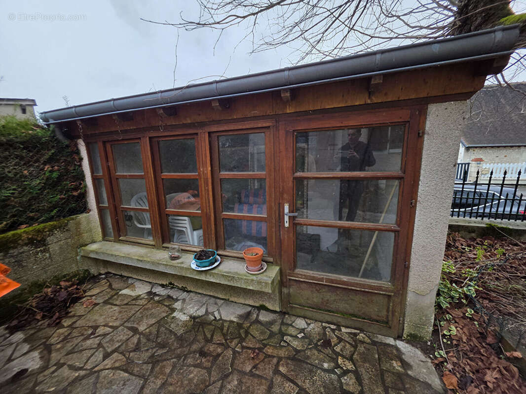 Maison à YZEURES-SUR-CREUSE