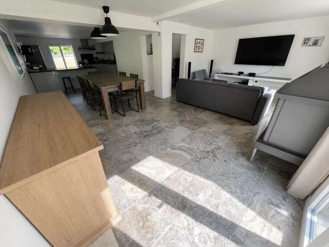 Maison à LE LUC