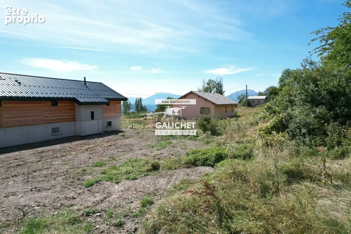 Terrain 924 m² à vendre à La Batie-Neuve (05230) - photo 2