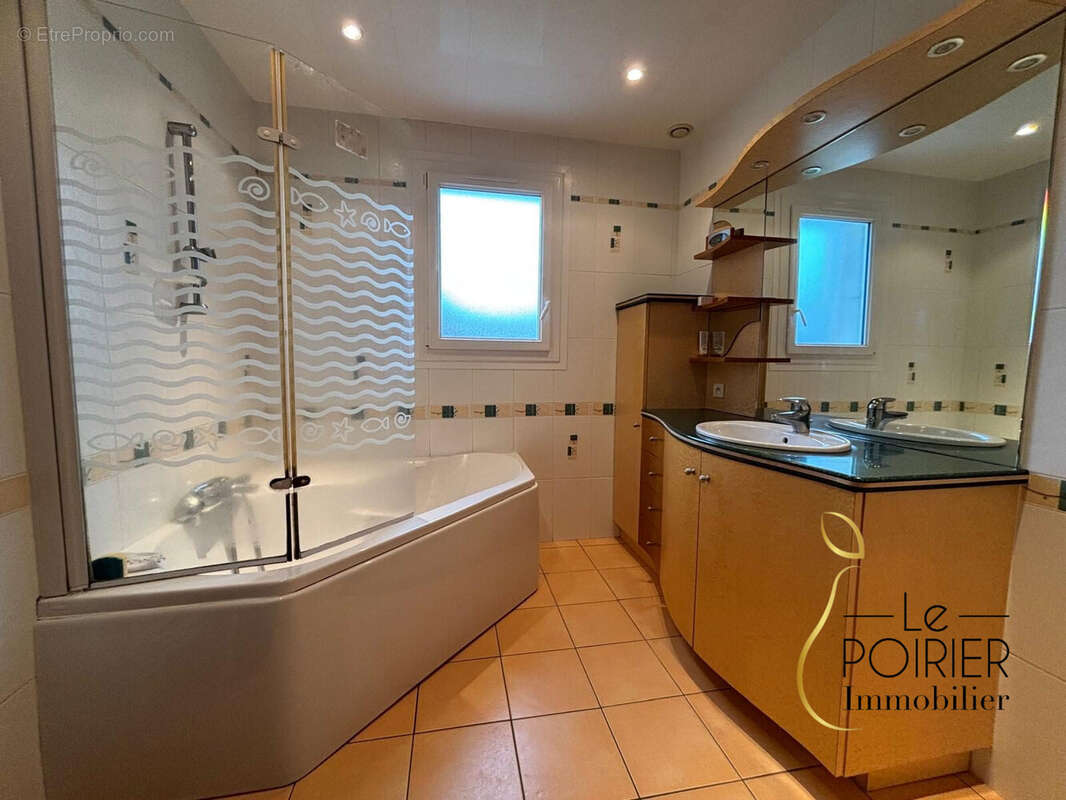 Maison à PLENEE-JUGON