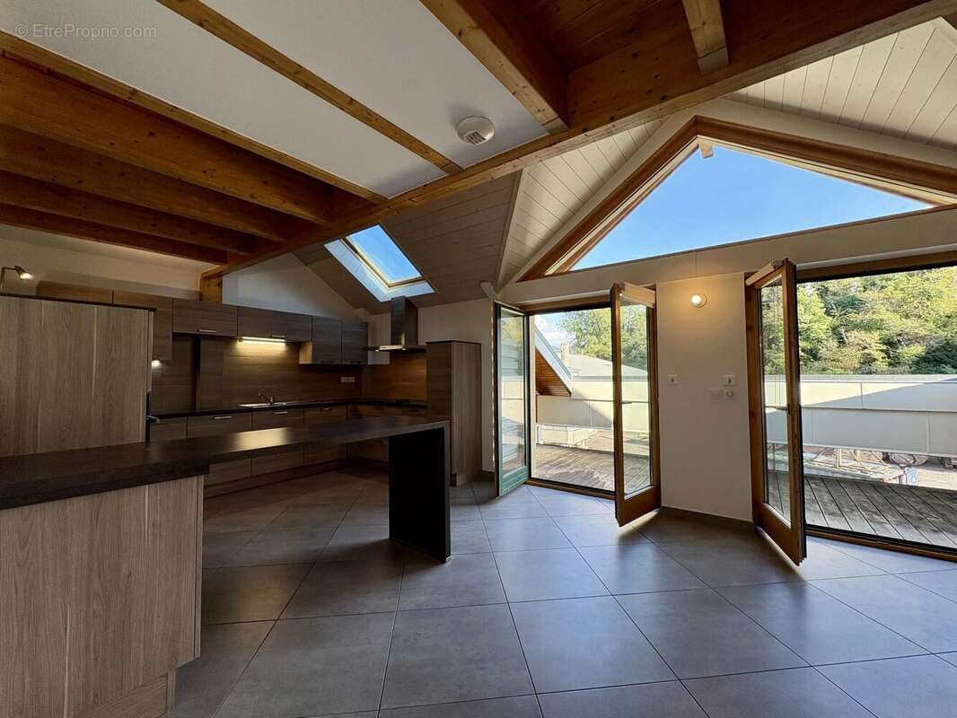 Appartement à THONON-LES-BAINS