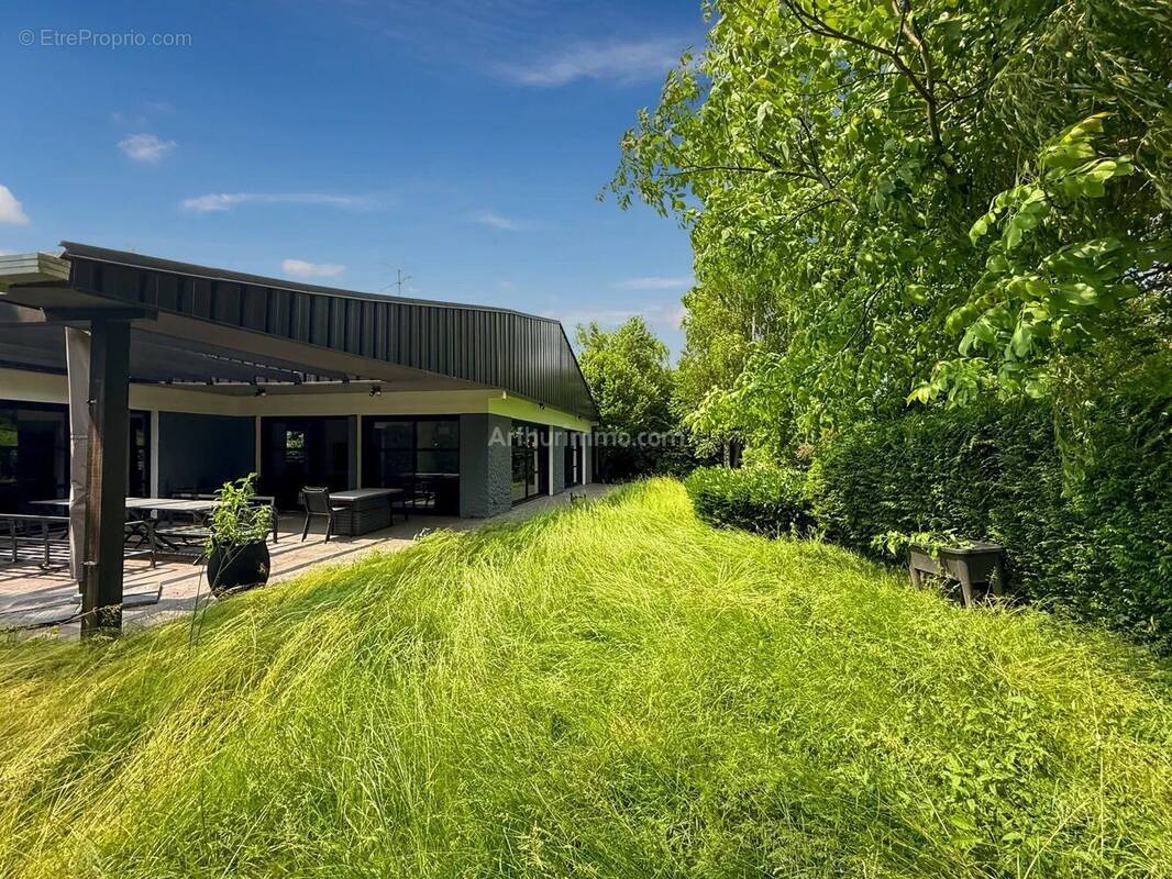 Maison à THORIGNY-SUR-MARNE