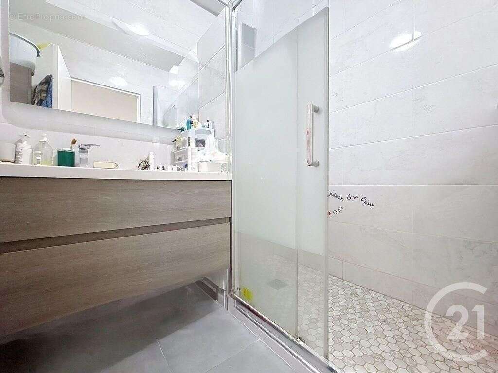 Appartement 71 m² à Paris-12e  - photo 6