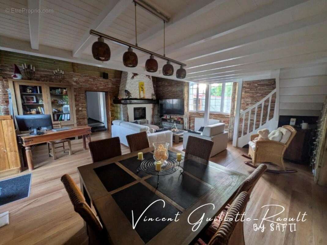 Photo 3 - Maison à ROUANS