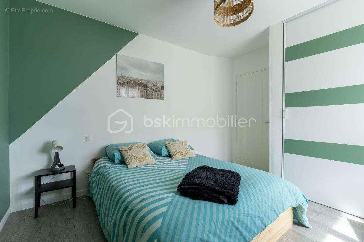 Vivez la modernité et le confort dans une maison contemporaine avec piscine ! - photo 19
