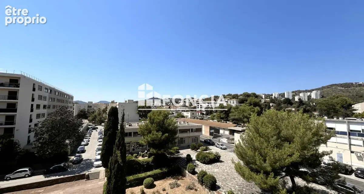 Appartement à HYERES