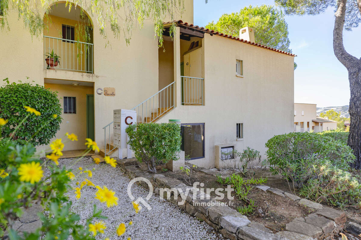 Appartement à SANARY-SUR-MER