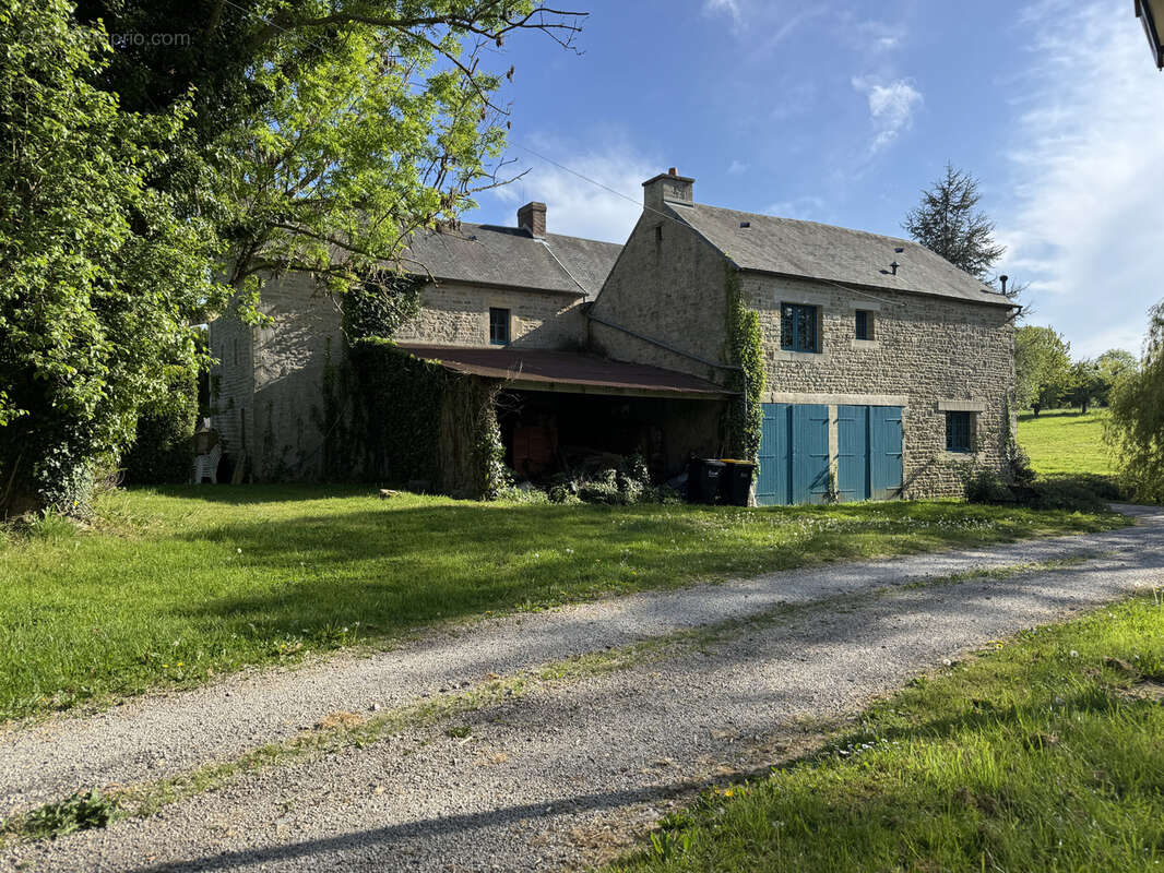 Maison à TILLY-SUR-SEULLES