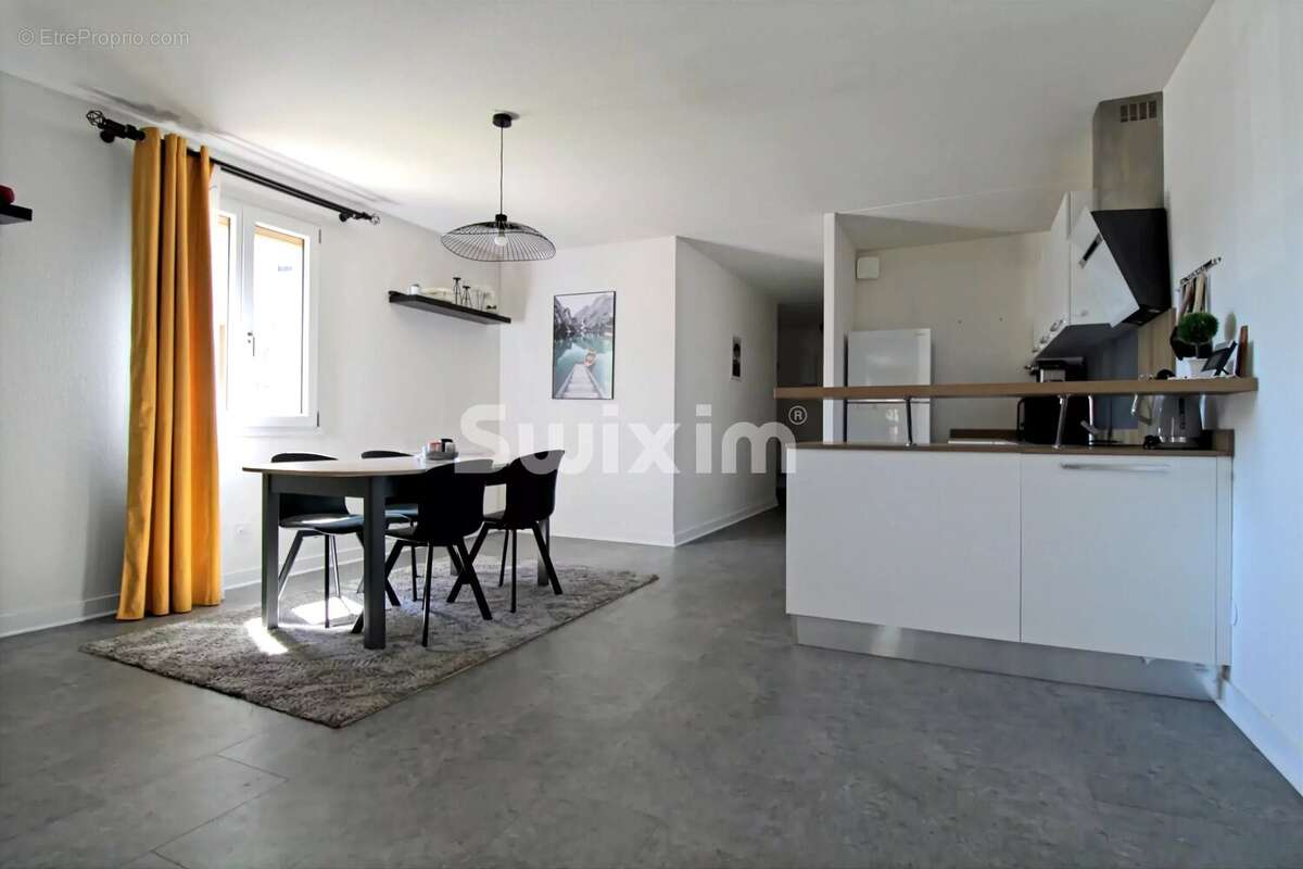 Appartement à BOIS-D'AMONT