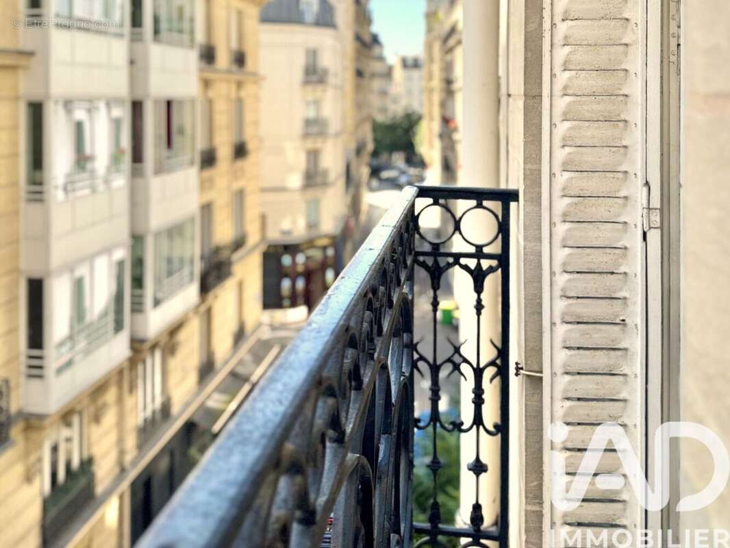 Photo 6 - Appartement à PARIS-17E