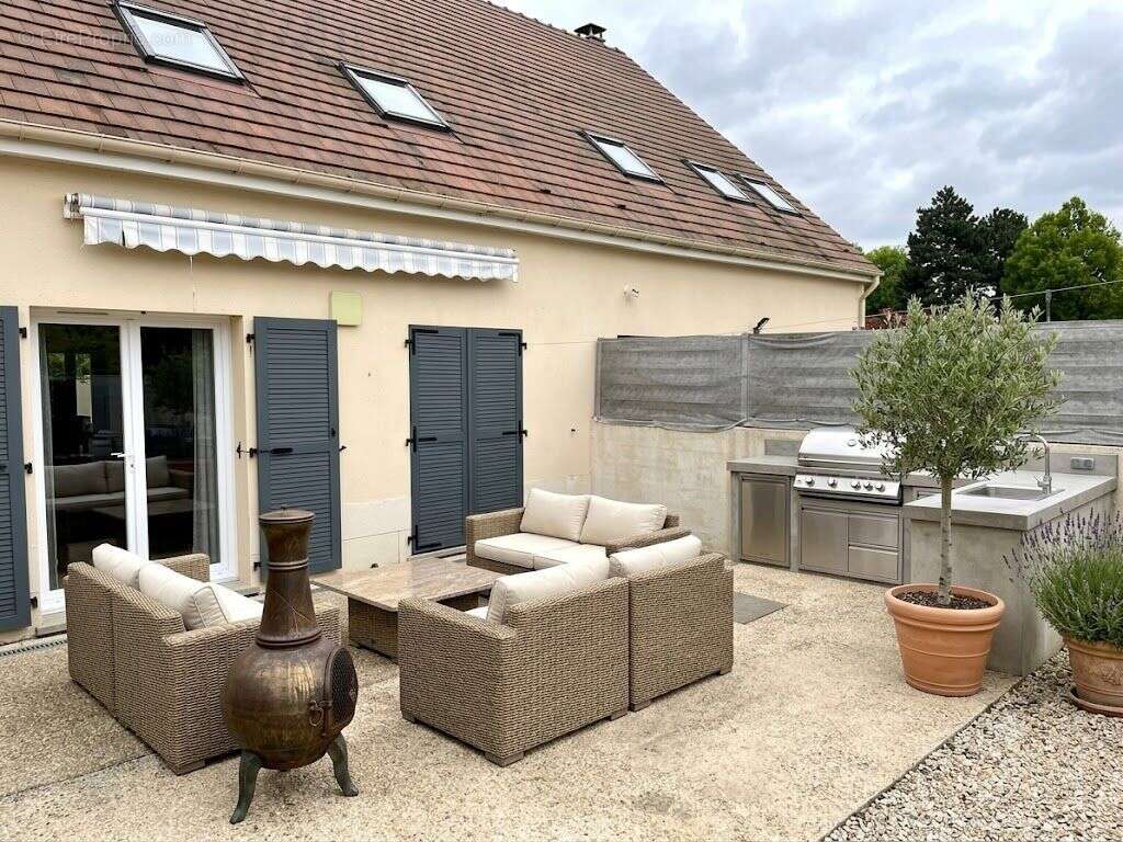 Maison à NEUILLY-EN-THELLE