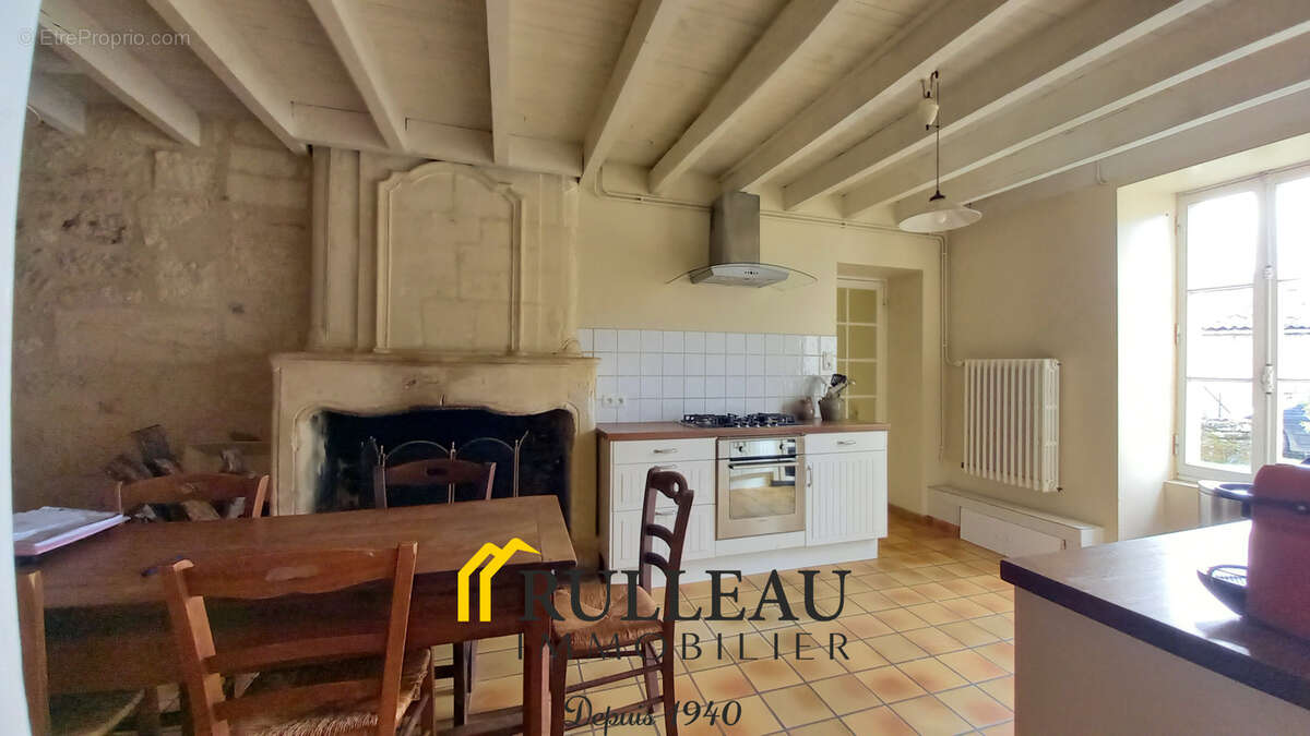 Maison à SALIGNAC