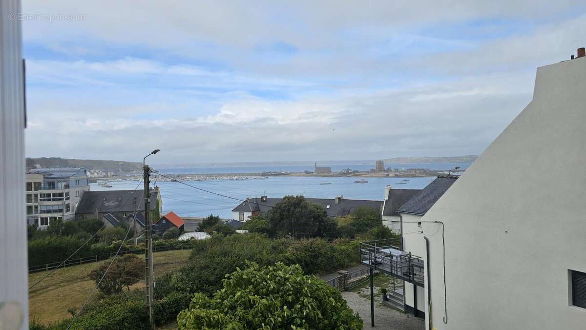 Maison à CAMARET-SUR-MER
