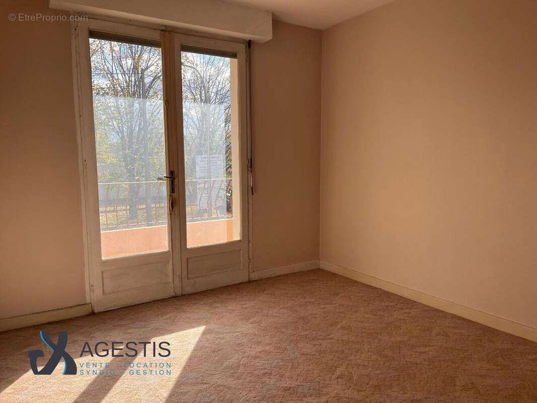   - Appartement à CASTRES