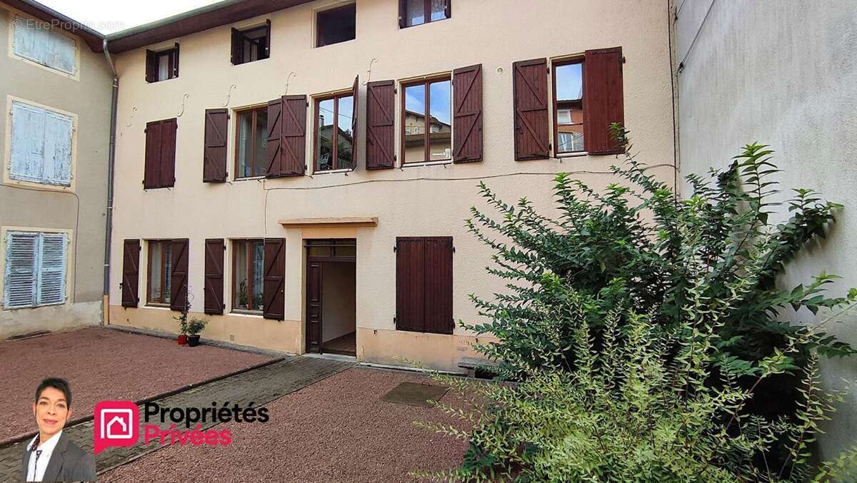 Appartement à THIZY