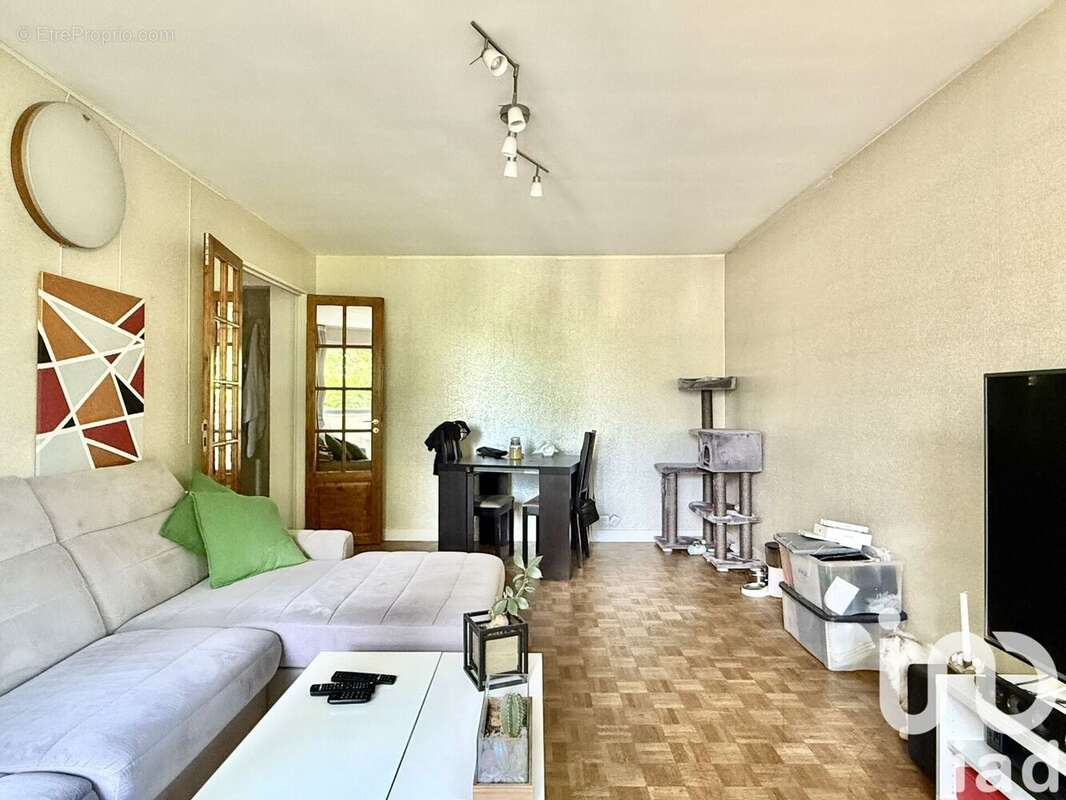 Photo 5 - Appartement à SAVIGNY-SUR-ORGE