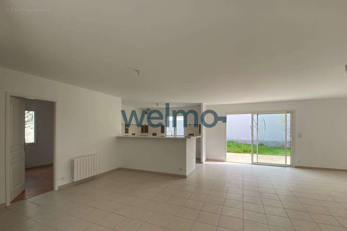 Maison à SAINT-CHRISTOPHE