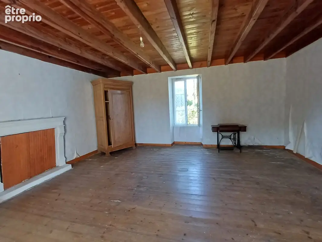 Maison en village - A rénover - photo 7