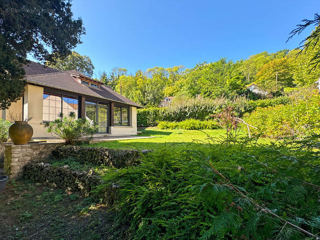 Maison à MANTES-LA-VILLE