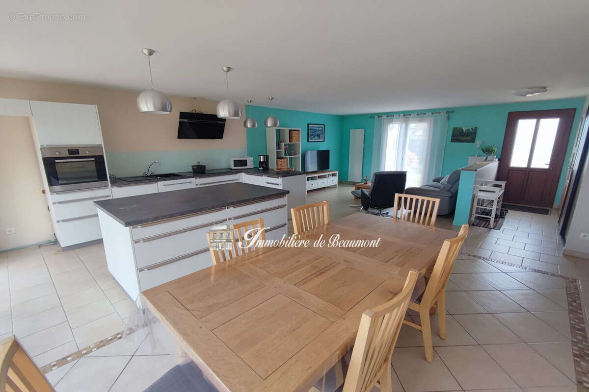 Maison à BEAUMONT-LE-ROGER