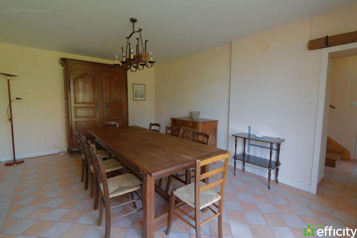 Maison à VILLEDIEU