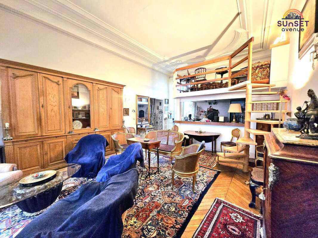 Appartement à ENGHIEN-LES-BAINS