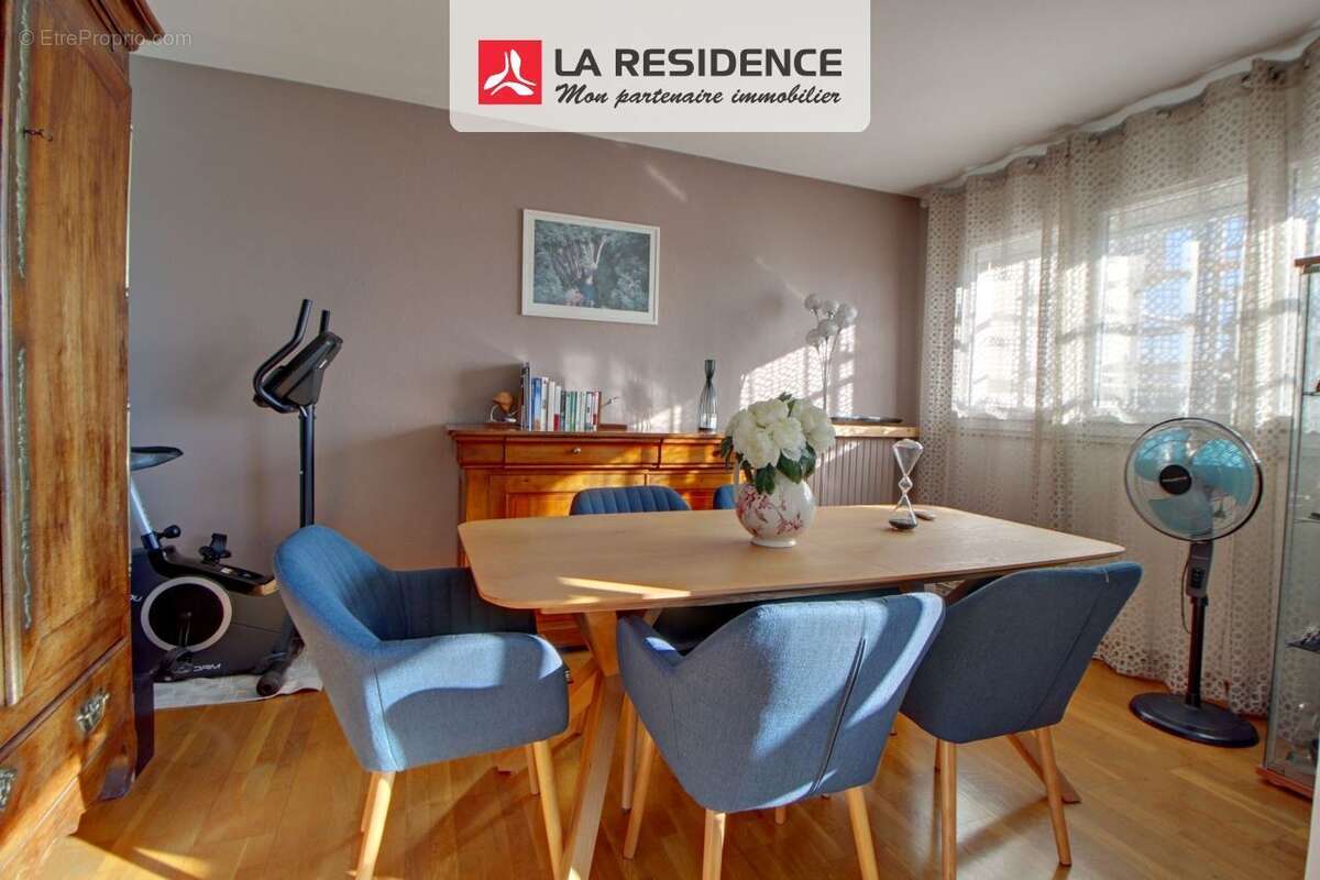 Appartement à PLAISIR