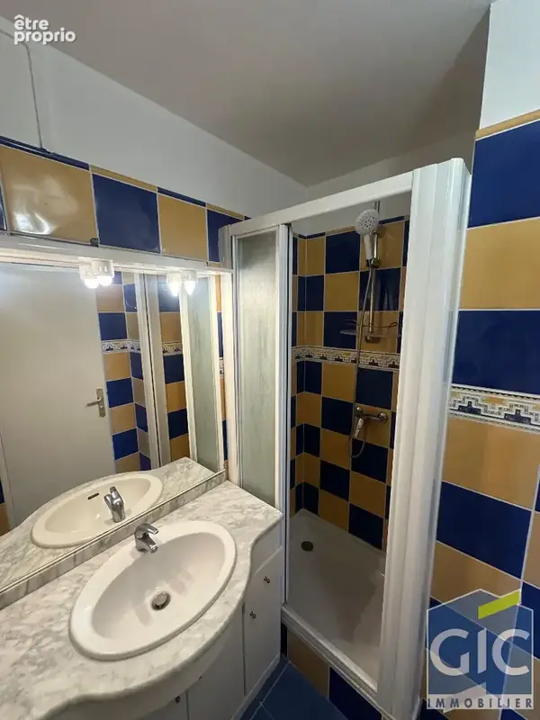 A vendre appartement 4 pp quartier de la pigaciere - photo 4