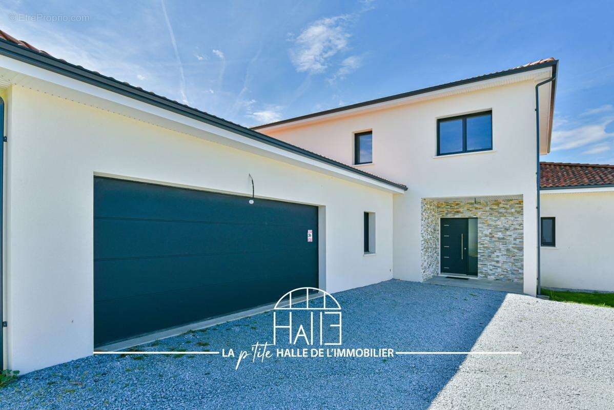 Maison à PANAZOL