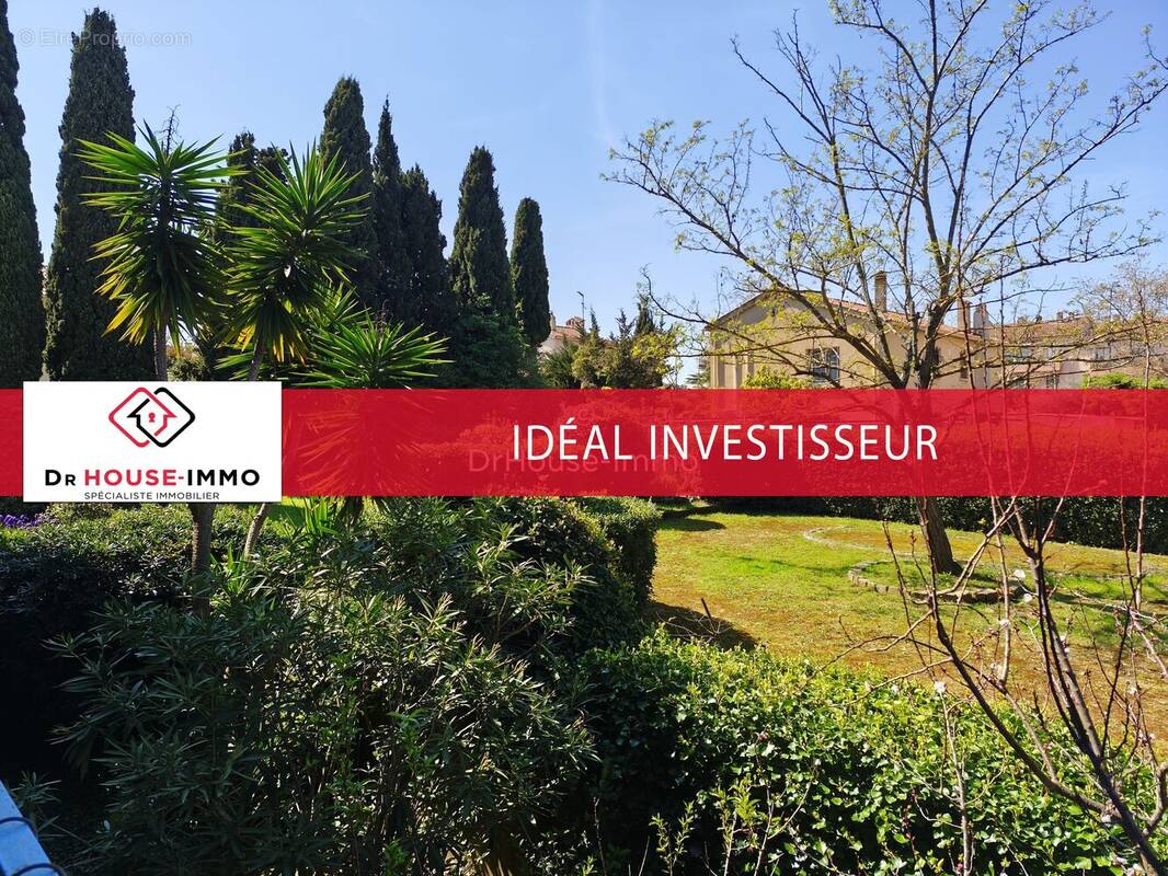 Appartement à SIX-FOURS-LES-PLAGES