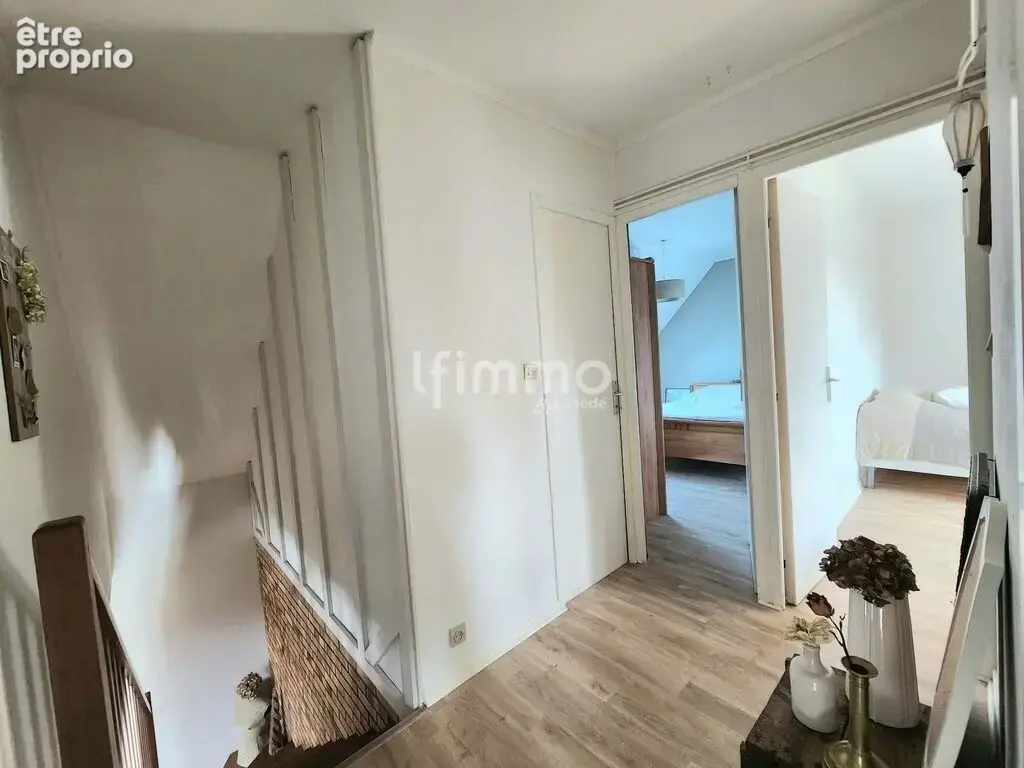 Maison traditionnelle avec étang - photo 7