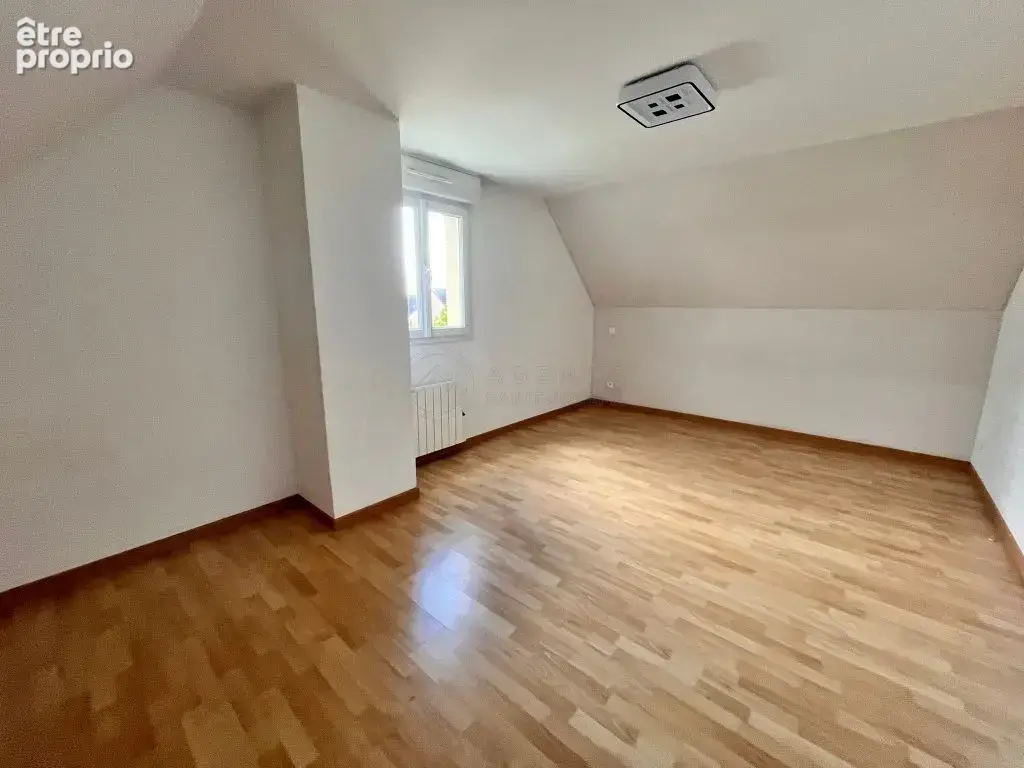 Maison 4 pièces 118 m² à vendre à Yvetot (76190) - photo 7