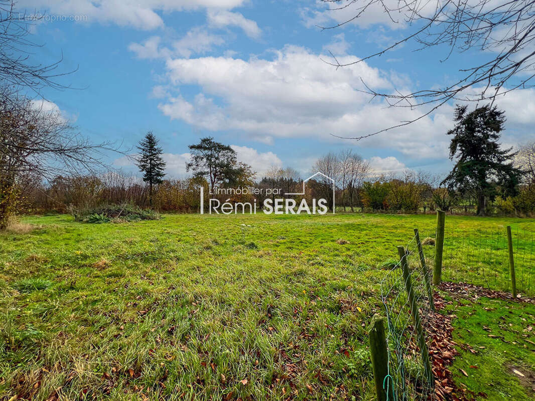 Maison à BELLOU-EN-HOULME