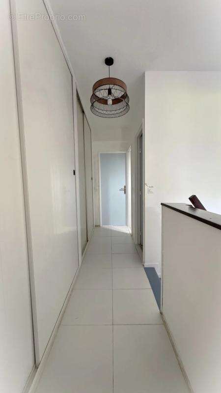Maison 103 m² à Montigny-Le-Bretonneux  - photo 22