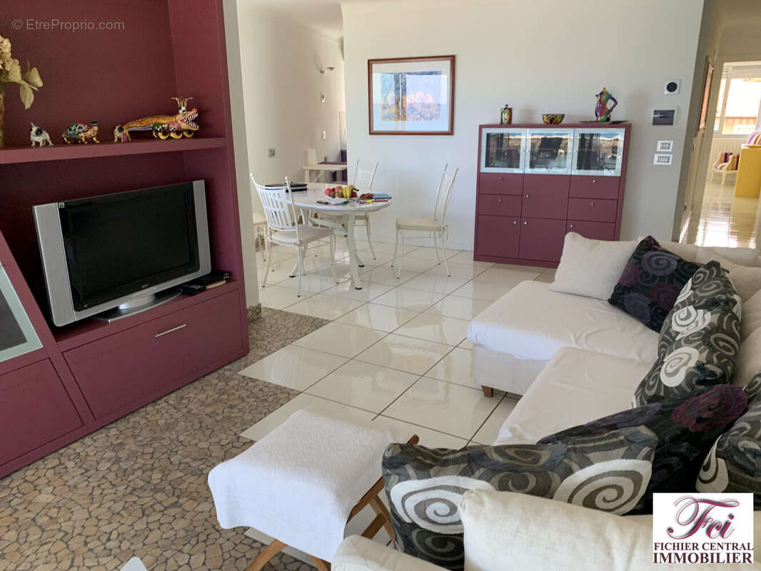 Appartement à ROQUEBRUNE-CAP-MARTIN