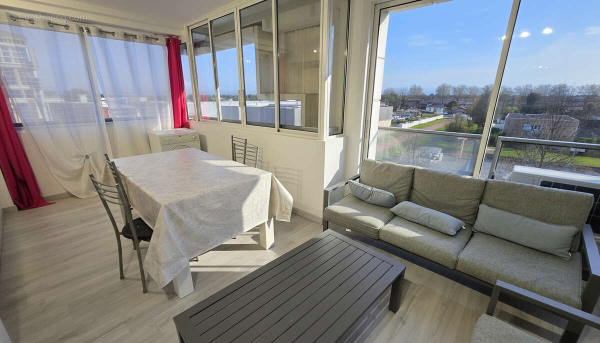 Appartement à COLOMIERS