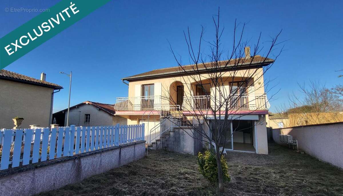 Photo 2 - Maison à ASSIEU