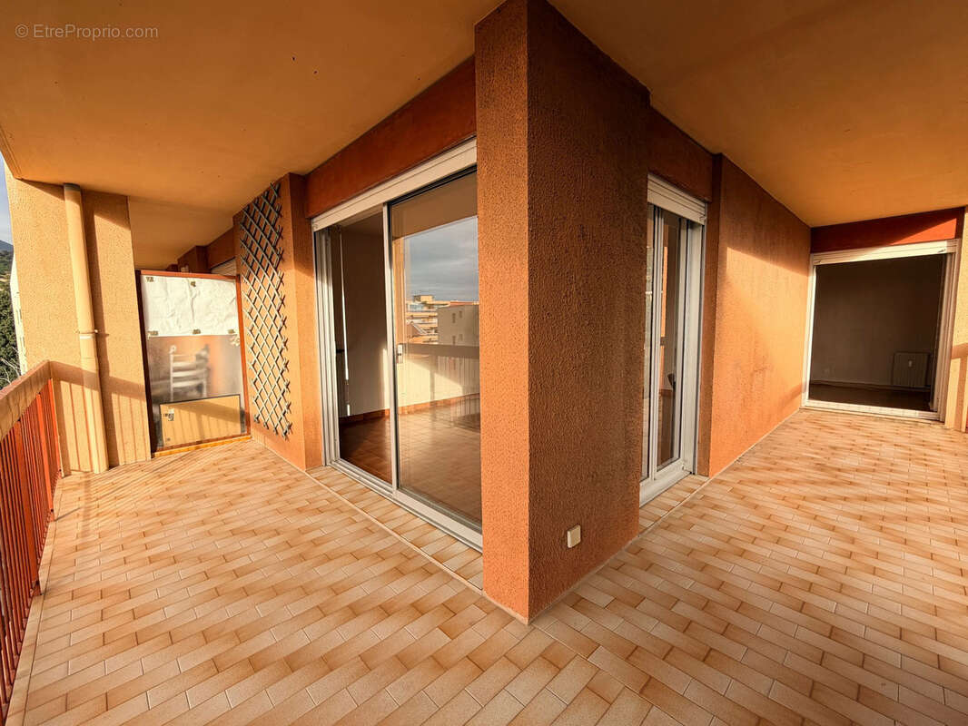 Appartement à MENTON