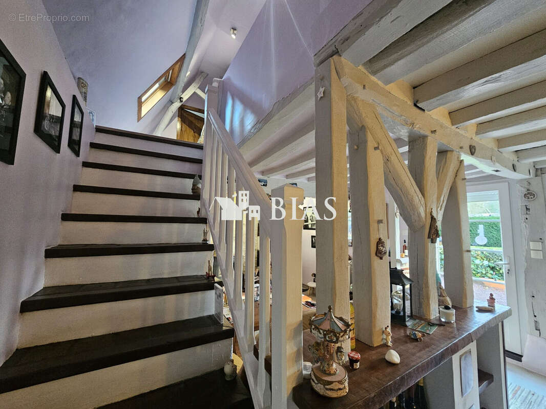 Maison à BEAUMONT-LE-ROGER