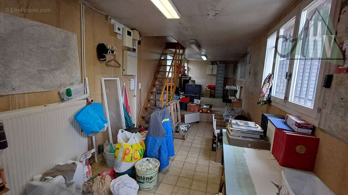 Commerce à DONNEMARIE-DONTILLY