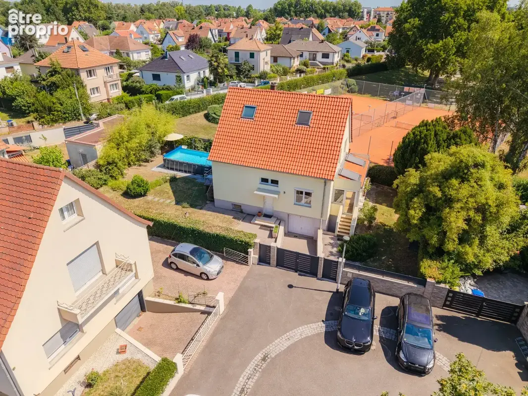 Maison 7 pièces 155 m² à vendre à Strasbourg (67200) - photo 2
