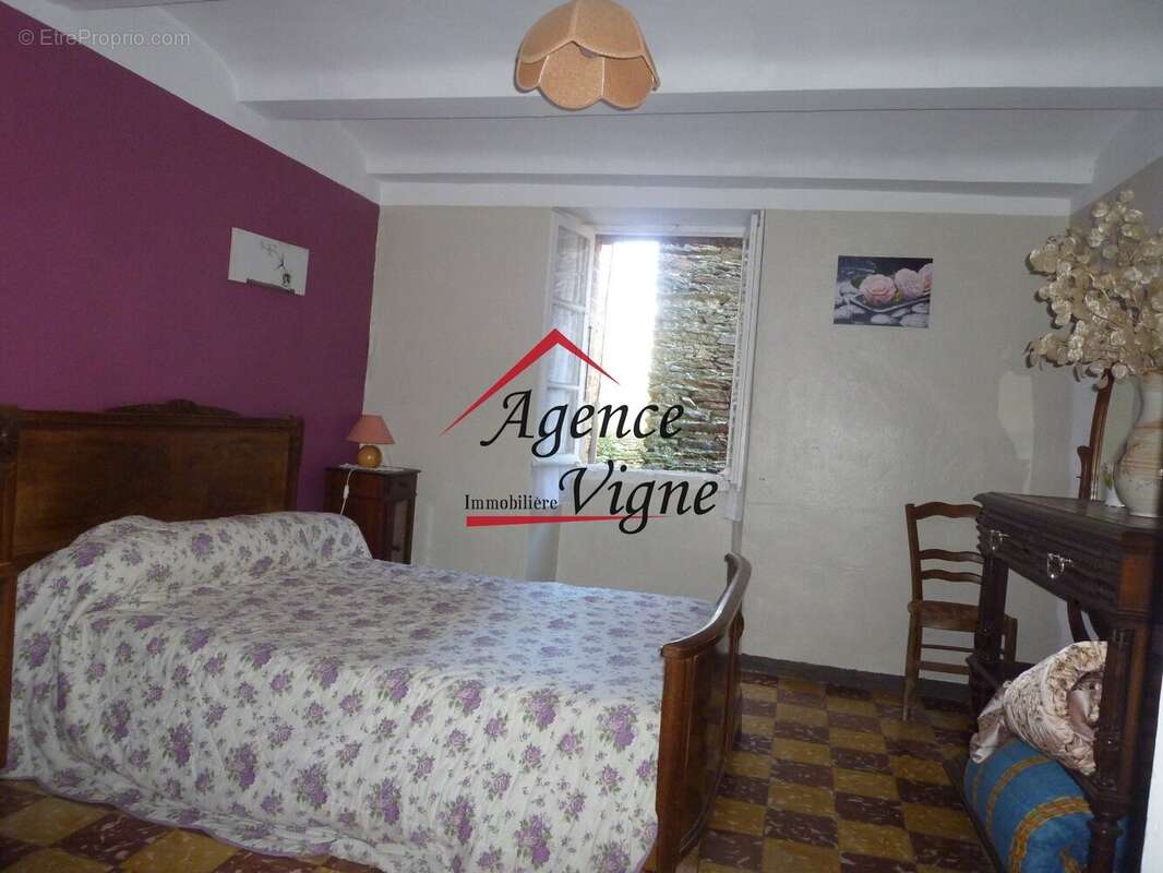 Maison de hameau avec remise aménageable - photo 7