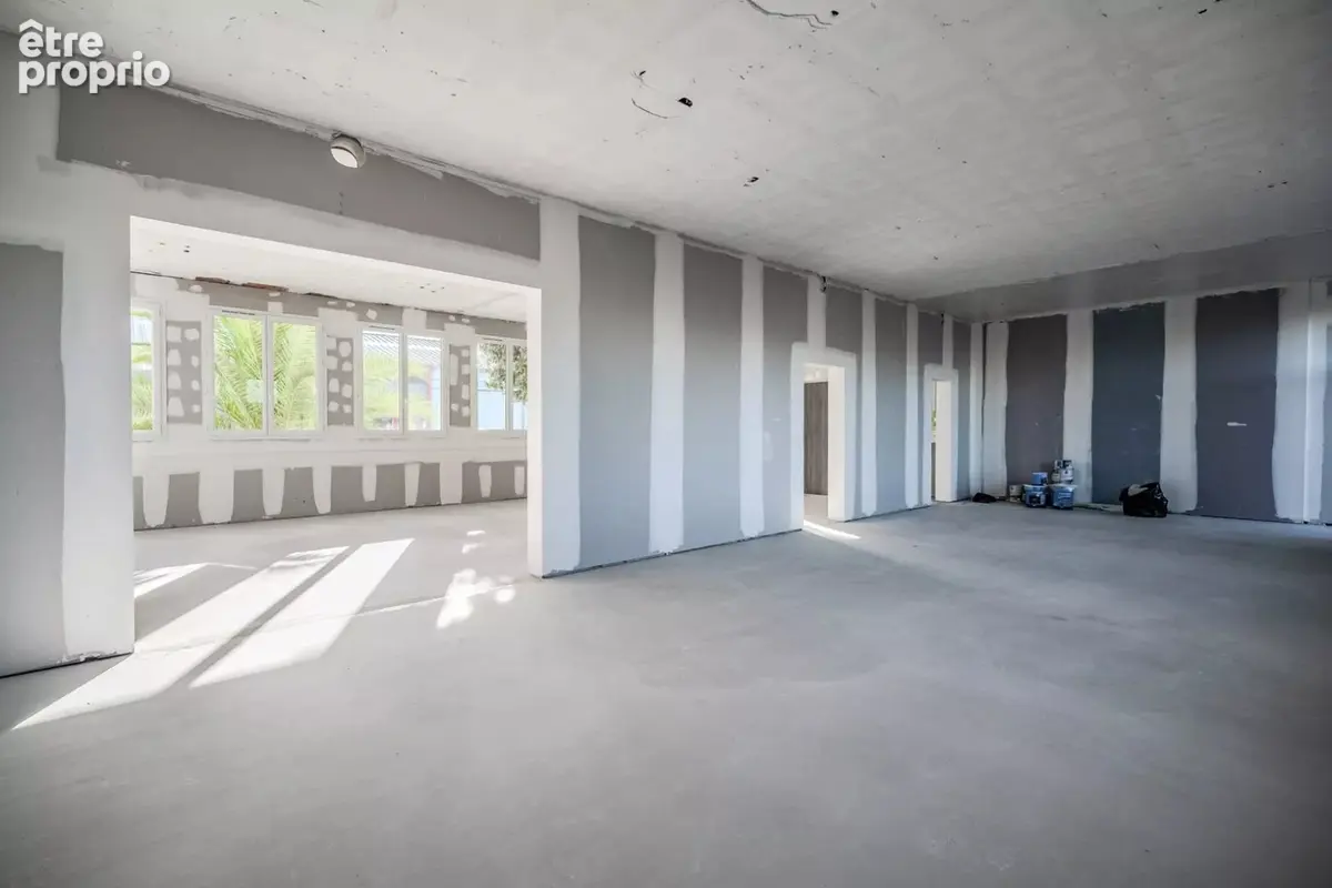 Bureaux - 115 m² - KERPONT - photo 2