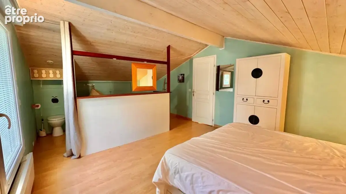 Grande villa "atypique" avec piscine - photo 11