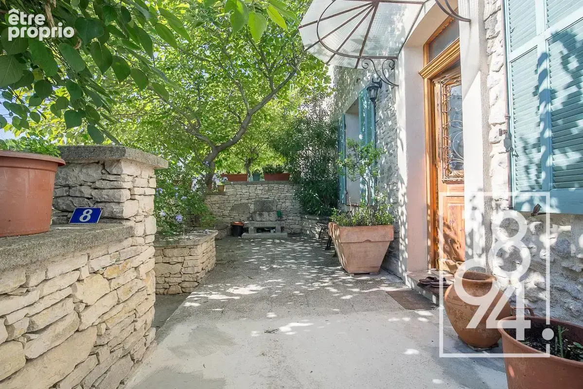 À VENDRE – Maison de charme en pierres apparentes de 136 m² – Les Pennes-Mirabeau - photo 3