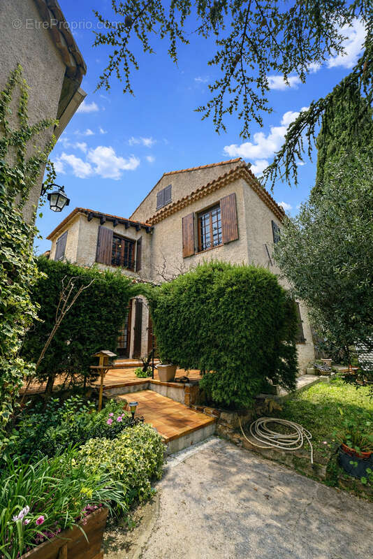 Maison à MARSEILLE-11E